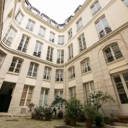 Appartamento Duplex St-michel - Quartier Latin Parigi